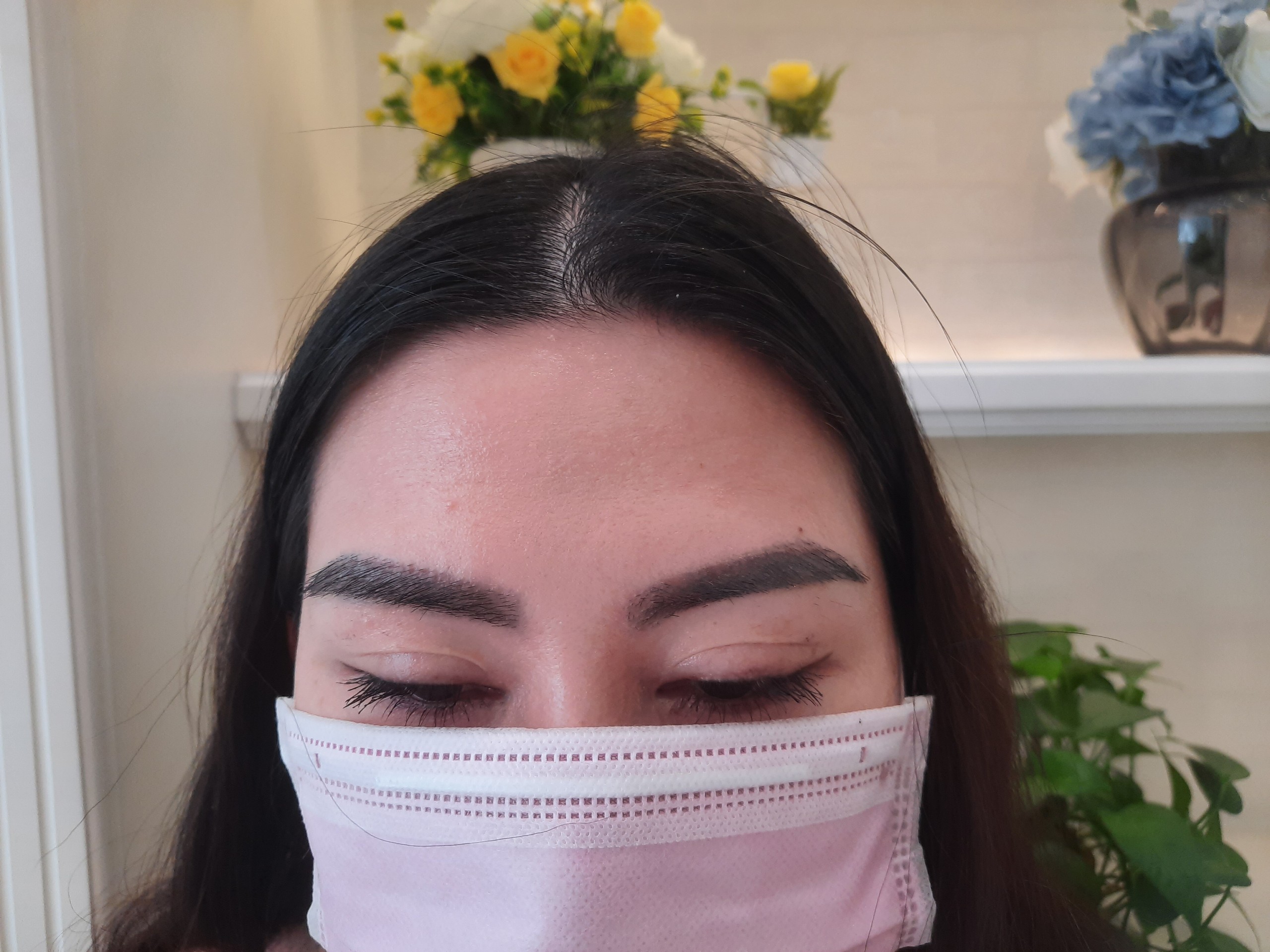 Tái sinh nét ngài hoàn mỹ với cấy lông mày tự thân